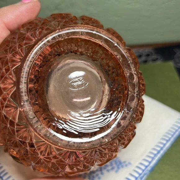 Vintage Fenton Glass Pink Dusty Rose Diamond Star Ruffled Vase – Signed